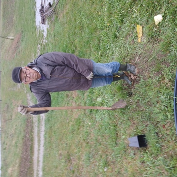 Sajenje dreves ob ribniku 2